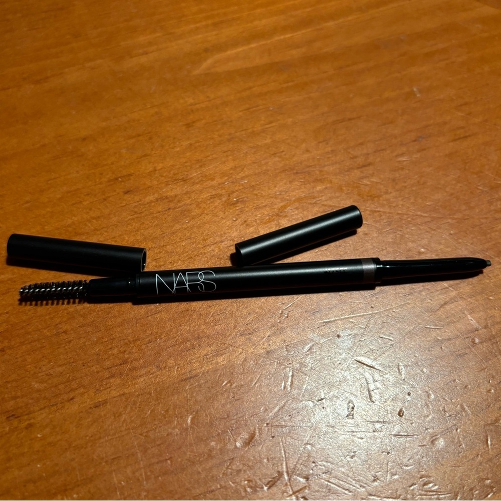 NARS Brow Perfector Eyebrow Pencil & Spoolie - Picture 5 of 16